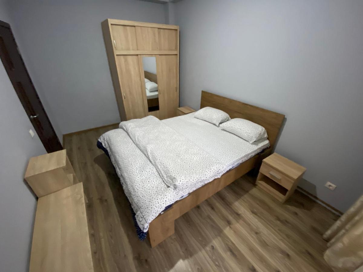 Sky House Central Apartment Kischinau Exterior foto